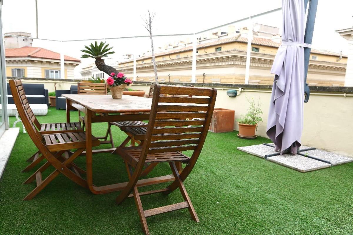 Bb Roma Prati Bed and Breakfast Buitenkant foto