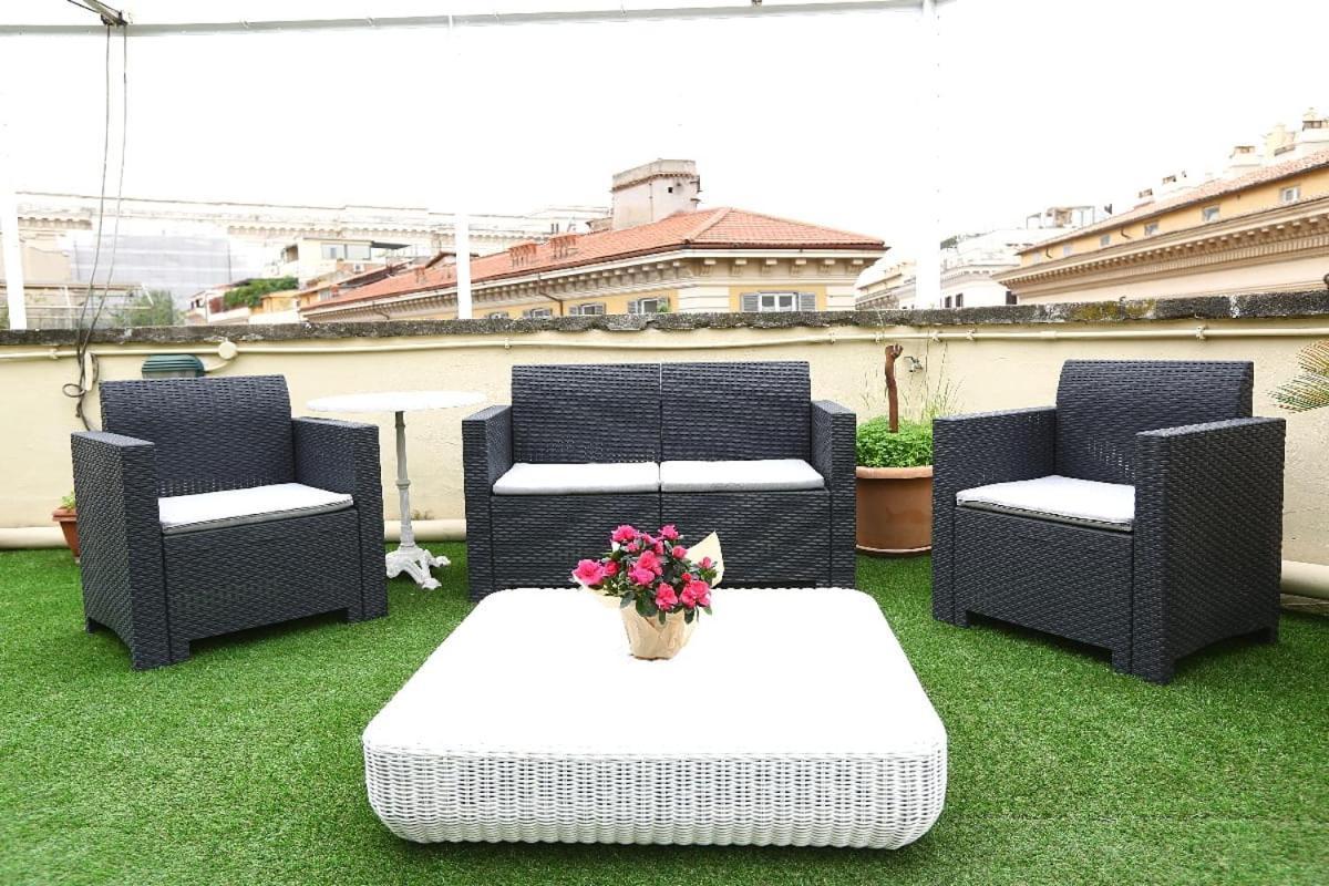Bb Roma Prati Bed and Breakfast Buitenkant foto